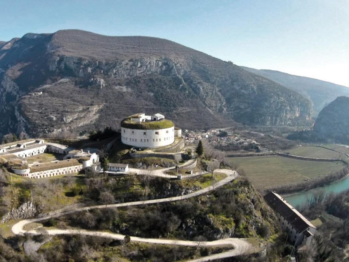Casa Con Vista Forte - Tra Lago E Monti Rivoli Veronese المظهر الخارجي الصورة
